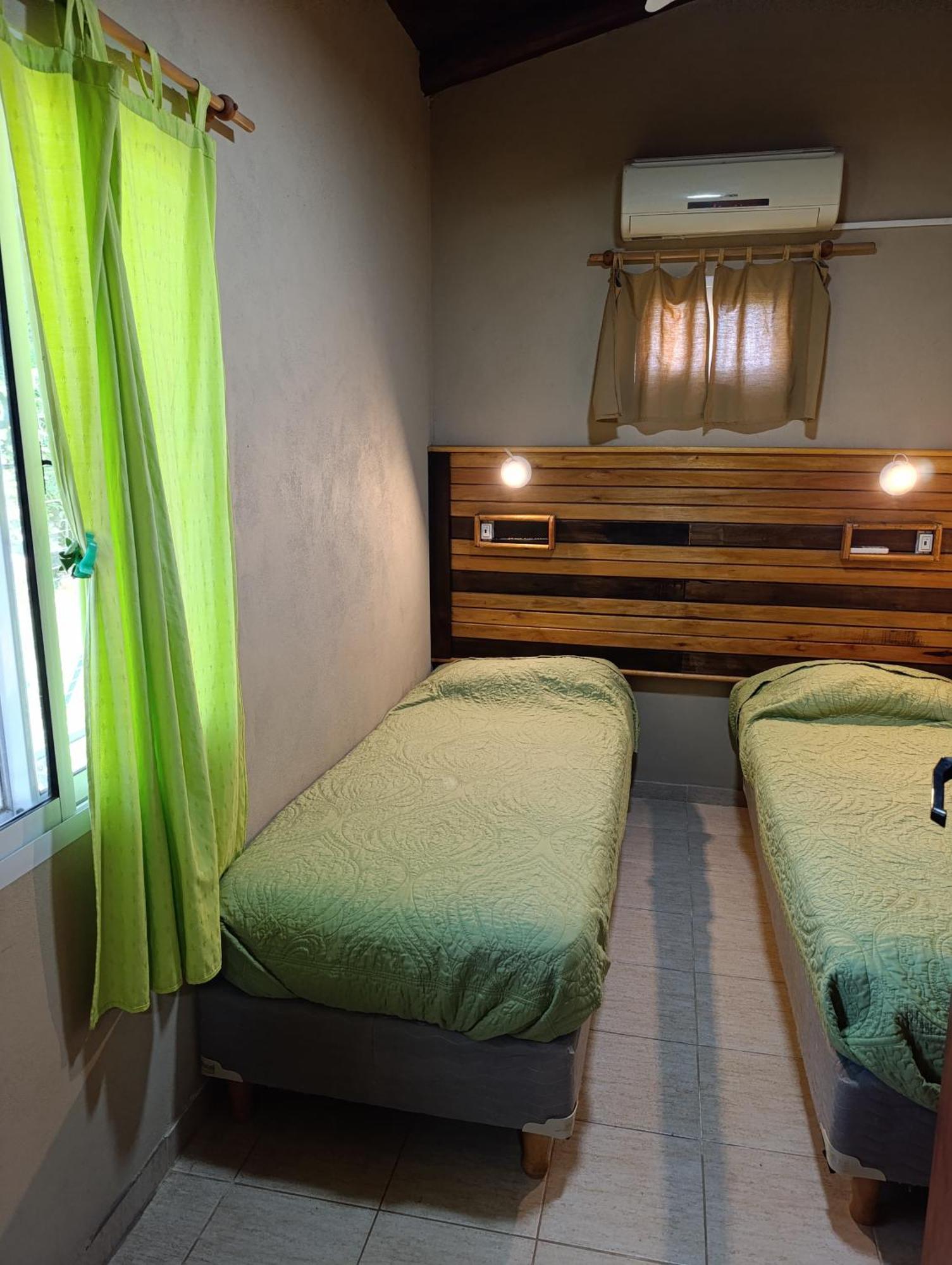 Bungalows El Zarateno Colon  Bilik gambar